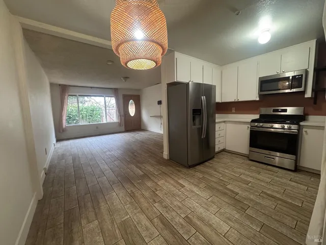 $425,000 | 431 Lincoln Avenue, Cotati, CA 94931