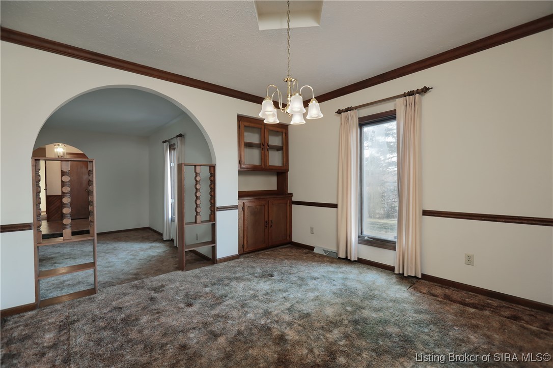 6818 Old Vincennes Road Floyds Knobs, IN 47119 - Photo 11 of 63