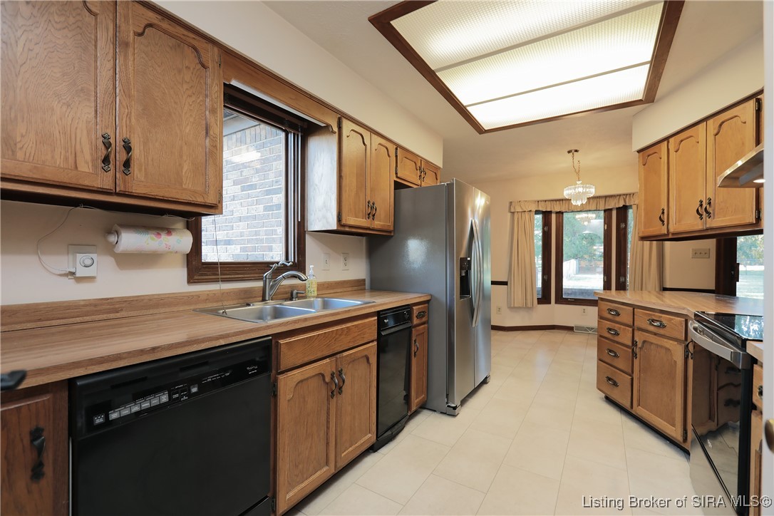 6818 Old Vincennes Road Floyds Knobs, IN 47119 - Photo 13 of 63