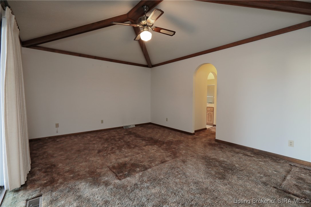 6818 Old Vincennes Road Floyds Knobs, IN 47119 - Photo 21 of 63