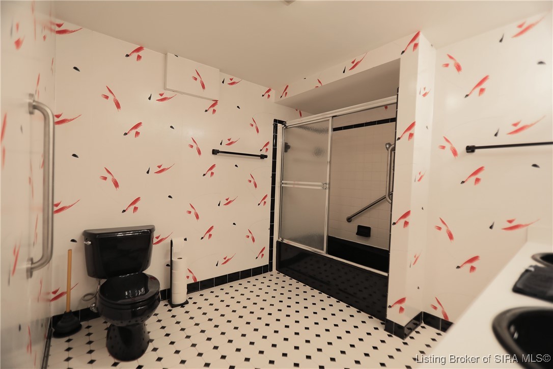 6818 Old Vincennes Road Floyds Knobs, IN 47119 - Photo 50 of 63