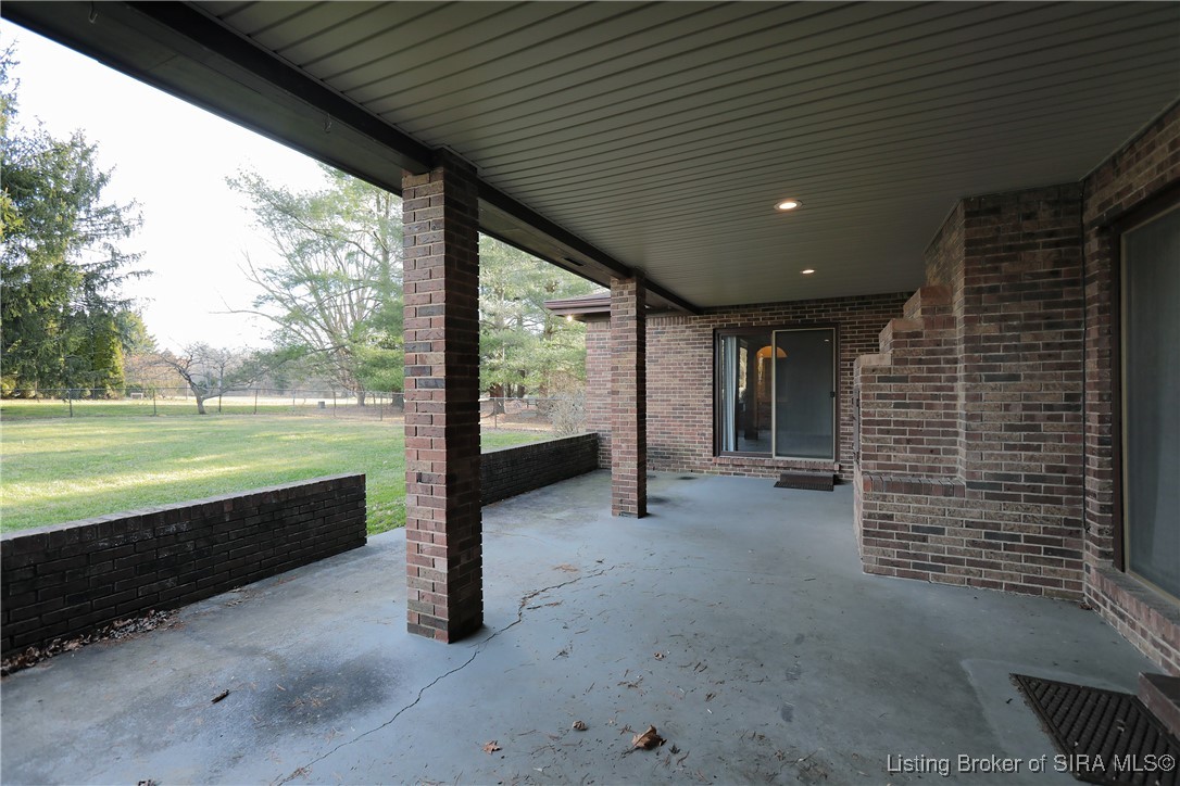 6818 Old Vincennes Road Floyds Knobs, IN 47119 - Photo 54 of 63