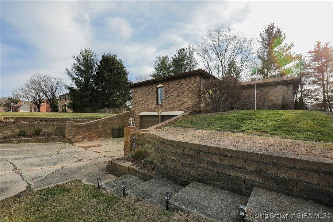 6818 Old Vincennes Road Floyds Knobs, IN 47119 - Photo 61 of 63