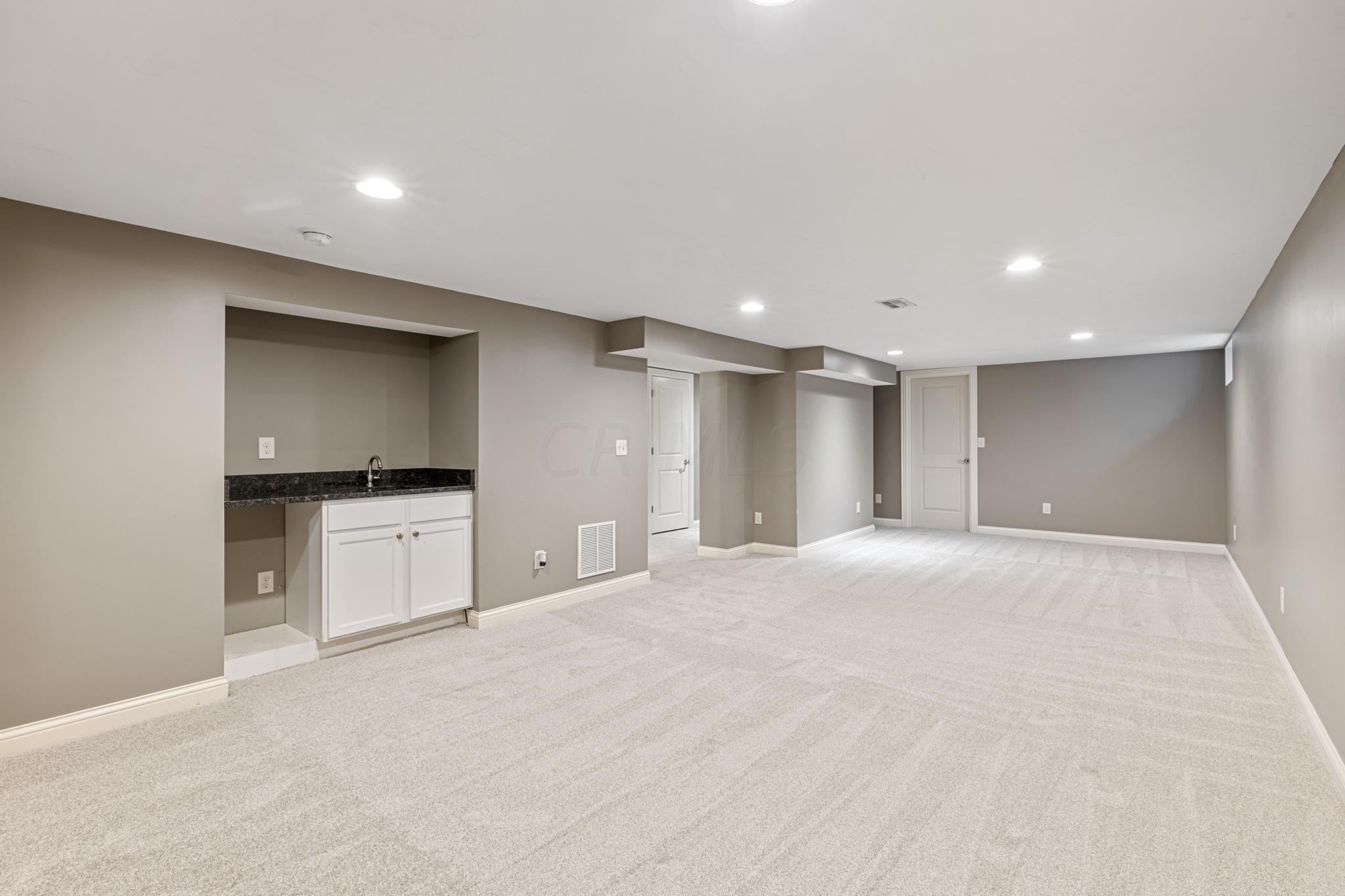 3951 Mountview Road Columbus, OH 43220 - Photo 26 of 35 Finished Basement