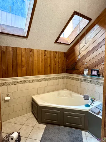 $269,000 | 1604 Maple Street, Morgan City, LA 70380