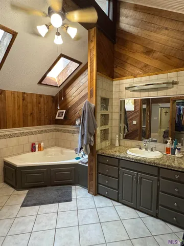 $269,000 | 1604 Maple Street, Morgan City, LA 70380