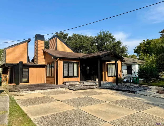$269,000 | 1604 Maple Street, Morgan City, LA 70380