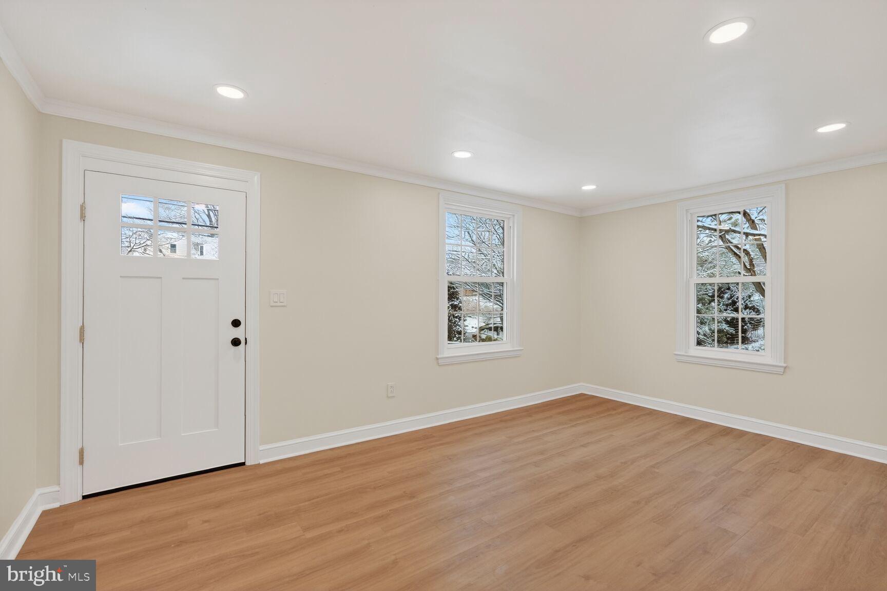 8 Melbourne Avenue Silver Spring, MD 20901 - Photo 6 of 23 Bright and airy living room