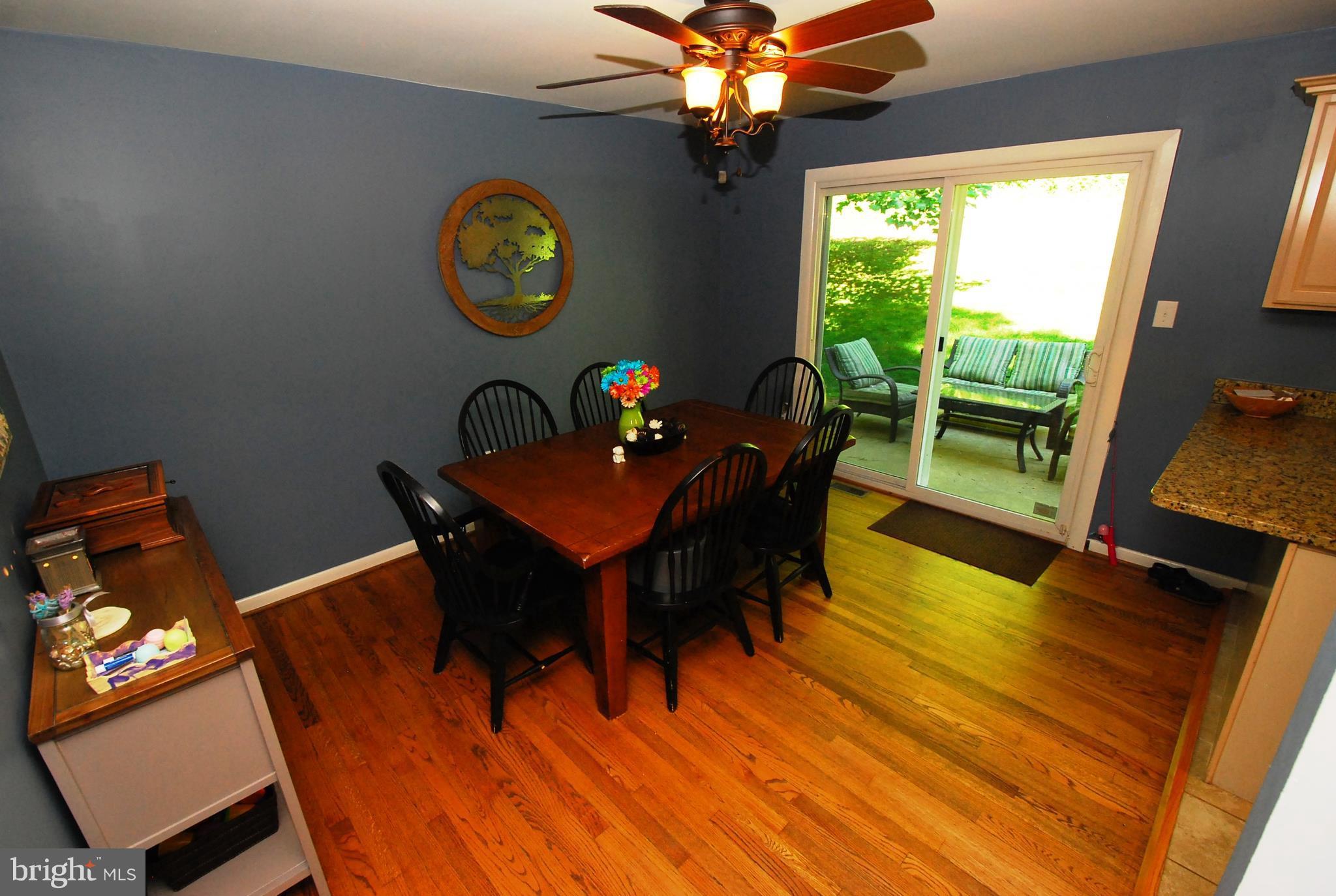 14330 Pleasant Valley Road Smithsburg, MD 21783 - Photo 12 of 24 Dining Room
