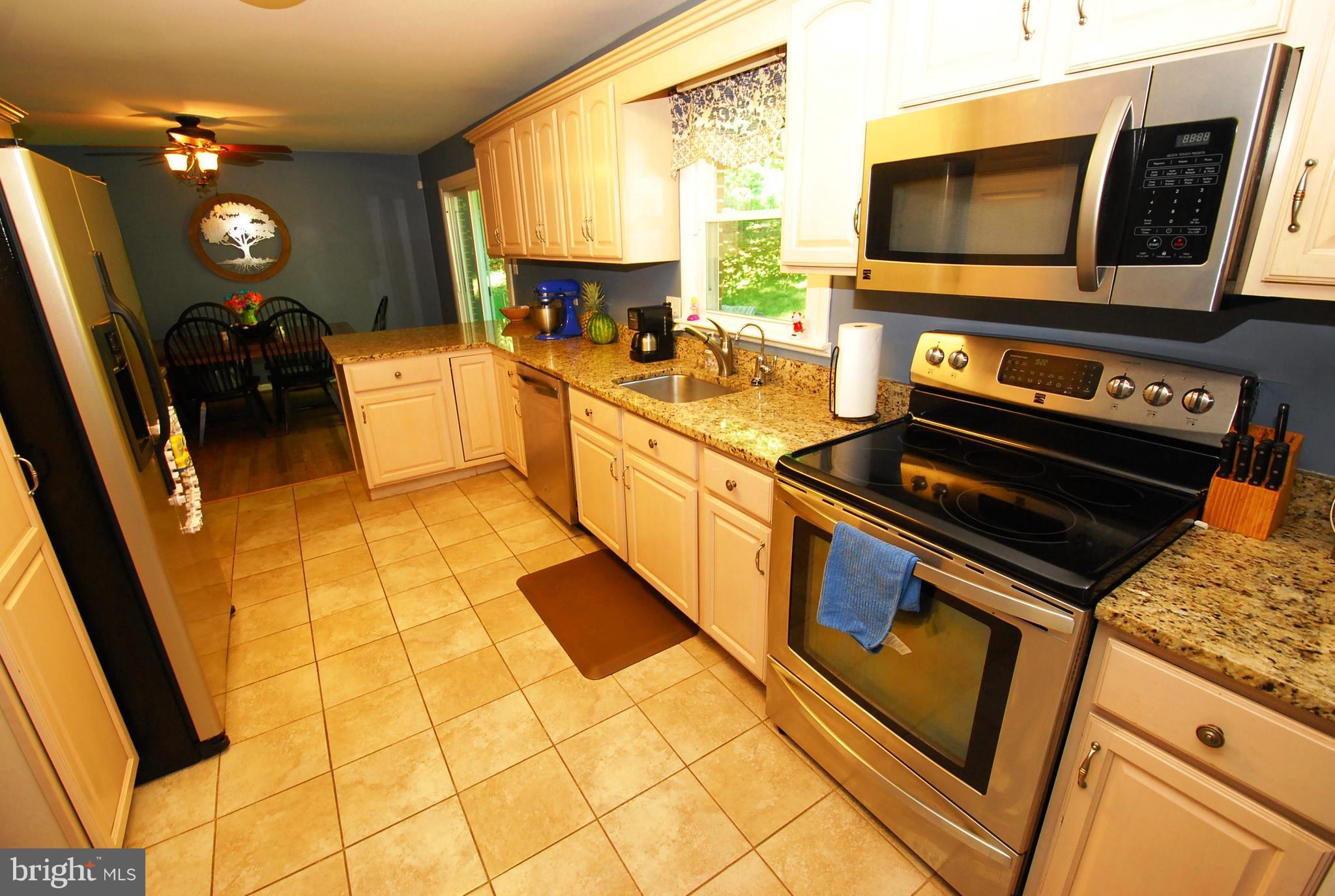14330 Pleasant Valley Road Smithsburg, MD 21783 - Photo 15 of 24 Kitchen