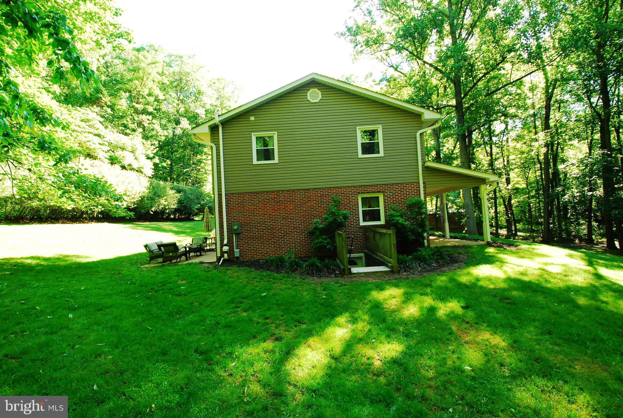 14330 Pleasant Valley Road Smithsburg, MD 21783 - Photo 3 of 24 Exterior (Rear)