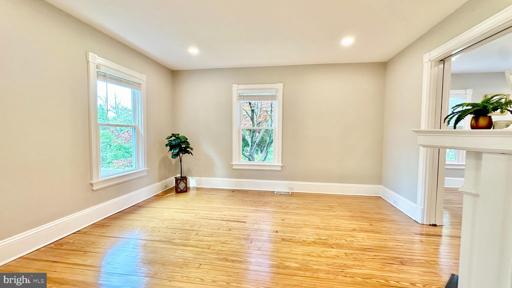 944 Lawrenceville Road Princeton, NJ 08540 - Photo 9 of 48