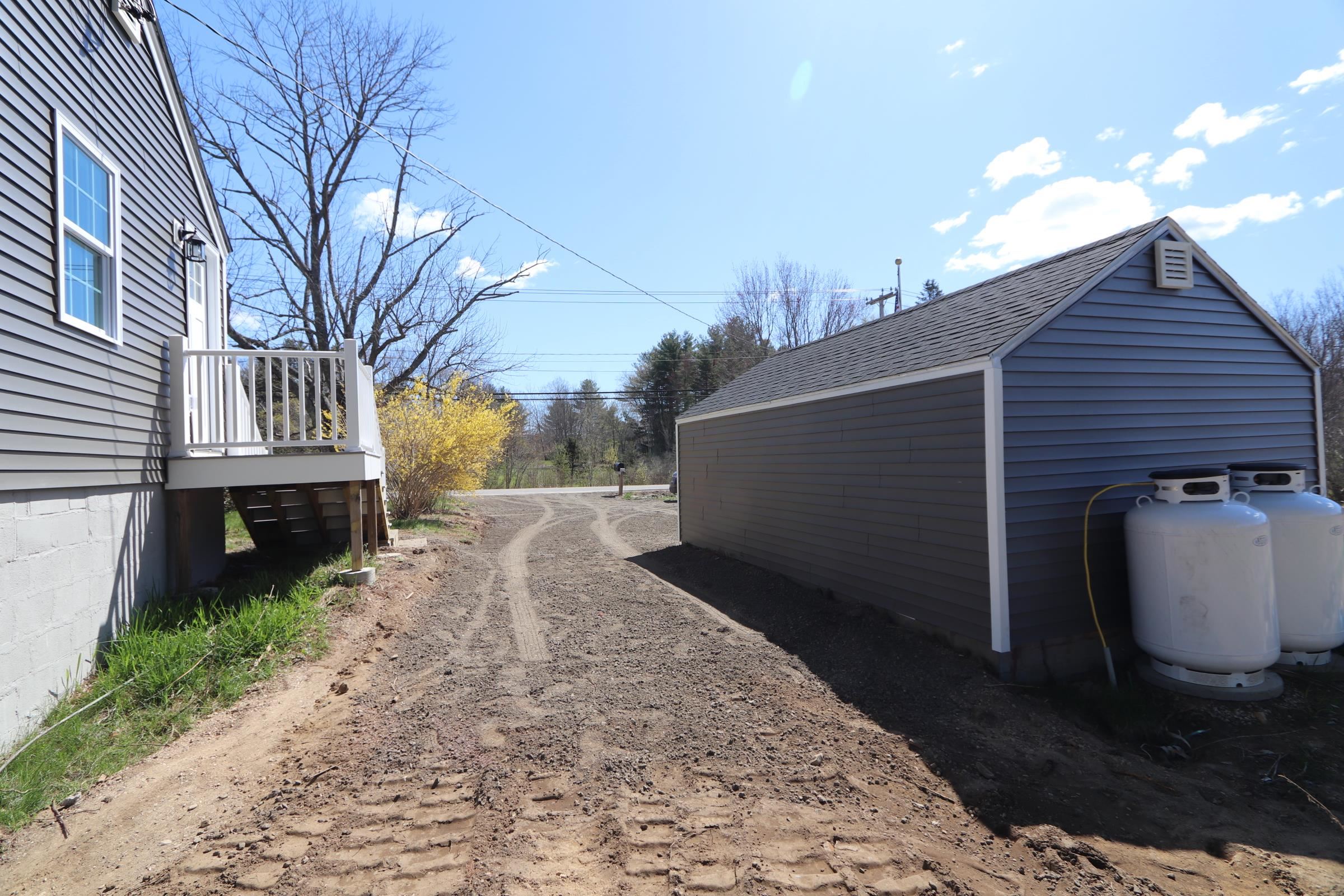39 Goodwin Road Eliot, ME 03903 - Photo 8 of 40