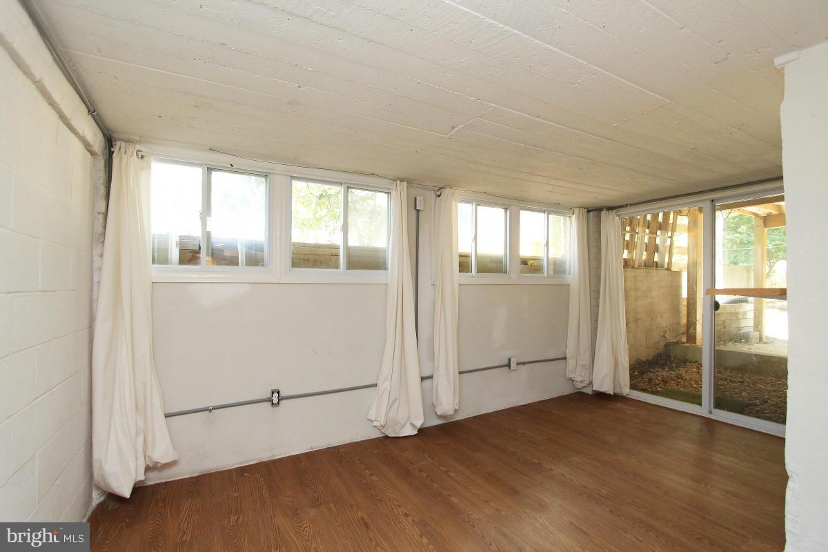 5015 Fort Sumner Drive Bethesda, MD 20816 - Photo 22 of 30 Interior (General)
