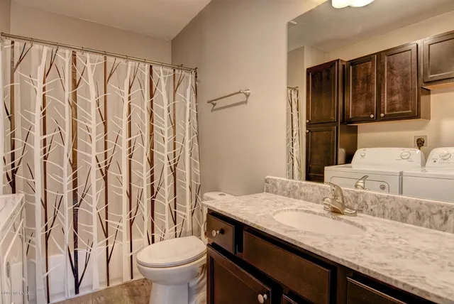 $950 | 226 York Street, Jacksonville, NC 28540