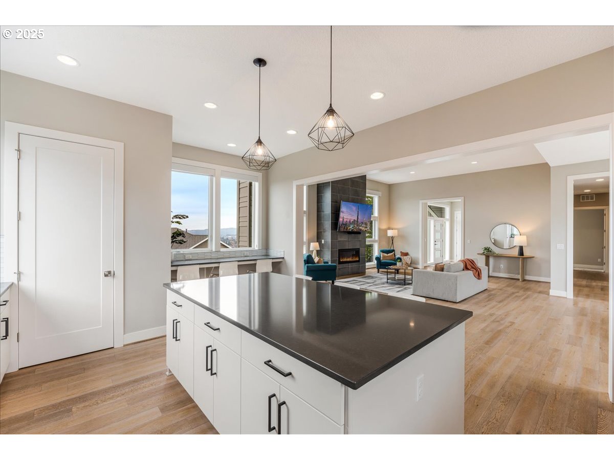 12087 Southwest Aspen Ridge Drive Tigard, OR 97224 - Photo 16 of 44