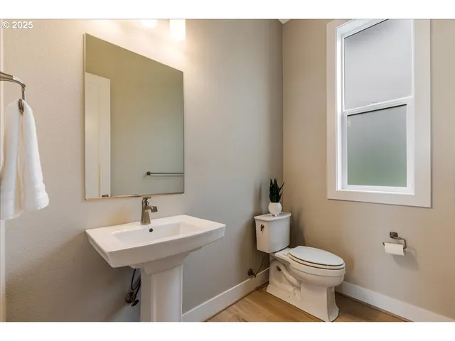 $1,149,000 | 12087 Southwest Aspen Ridge Drive, Tigard, OR 97224