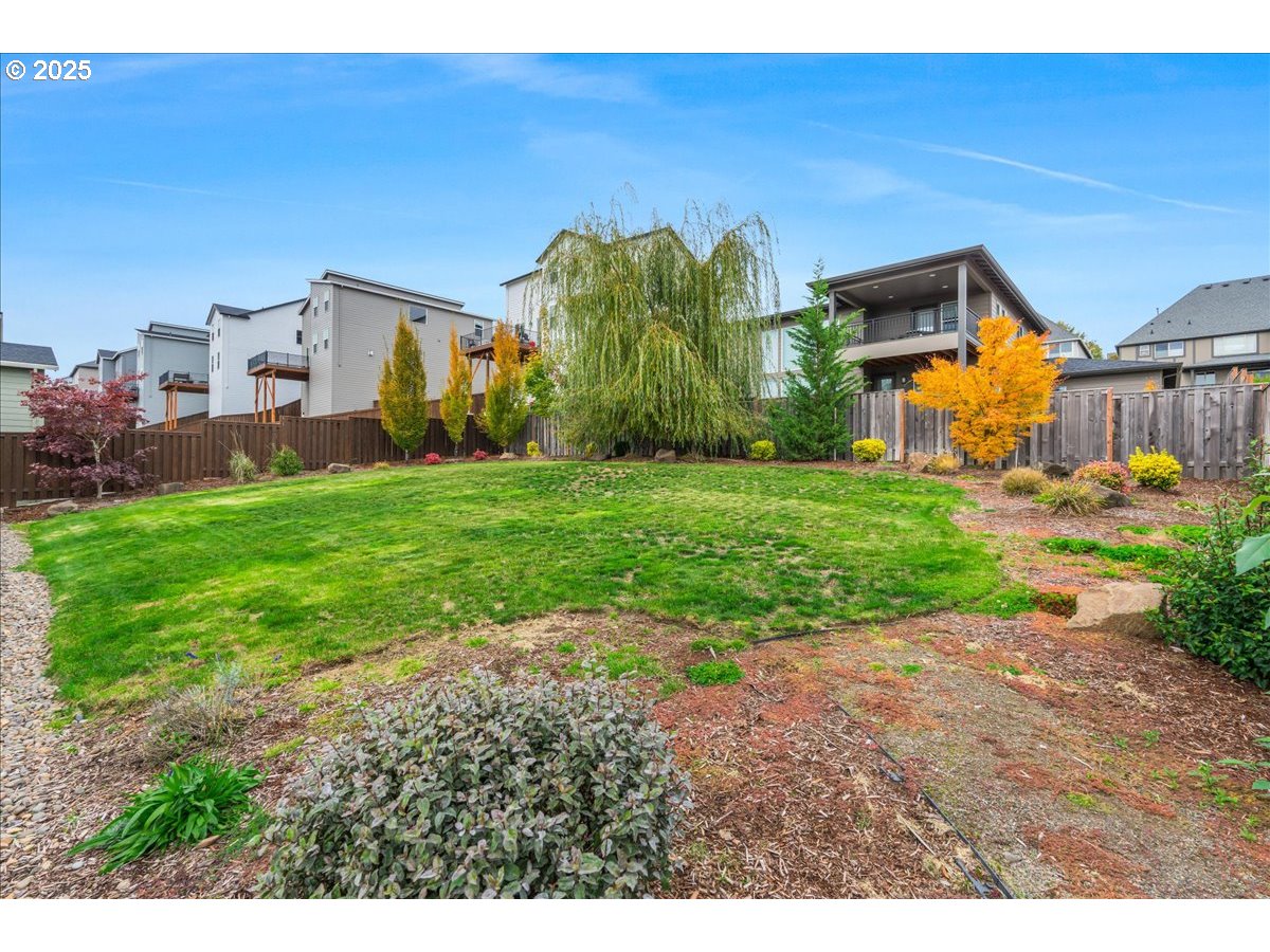 12087 Southwest Aspen Ridge Drive Tigard, OR 97224 - Photo 38 of 44