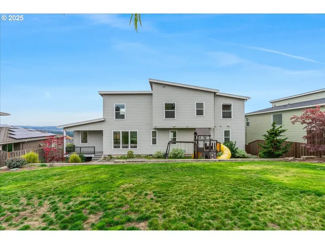 $1,149,000 | 12087 Southwest Aspen Ridge Drive, Tigard, OR 97224