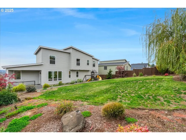 $1,149,000 | 12087 Southwest Aspen Ridge Drive, Tigard, OR 97224