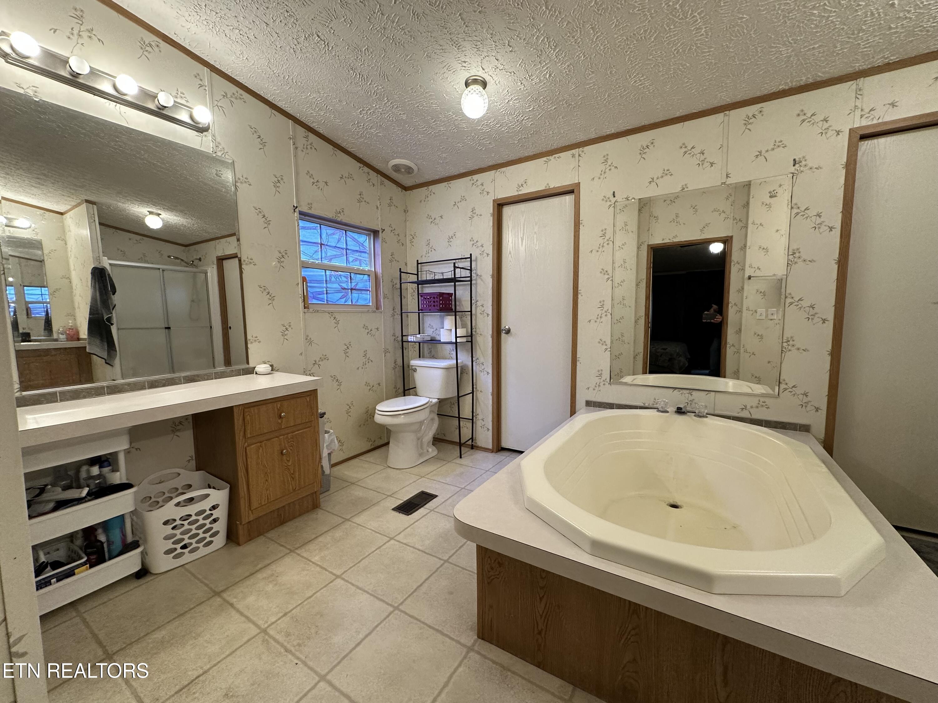 214 Hickory Grove Road Madisonville, TN 37354 - Photo 24 of 35 IMG_7154