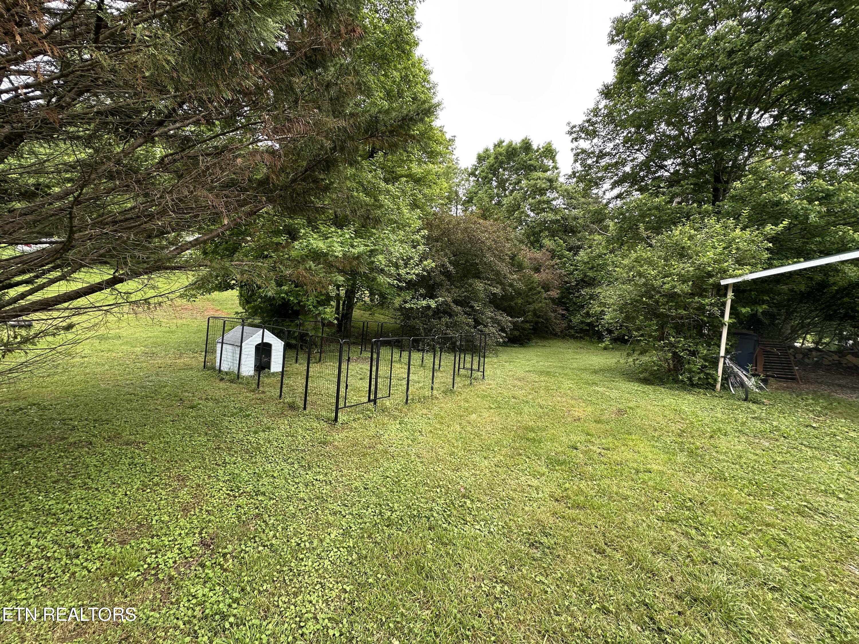 214 Hickory Grove Road Madisonville, TN 37354 - Photo 5 of 35 IMG_7179