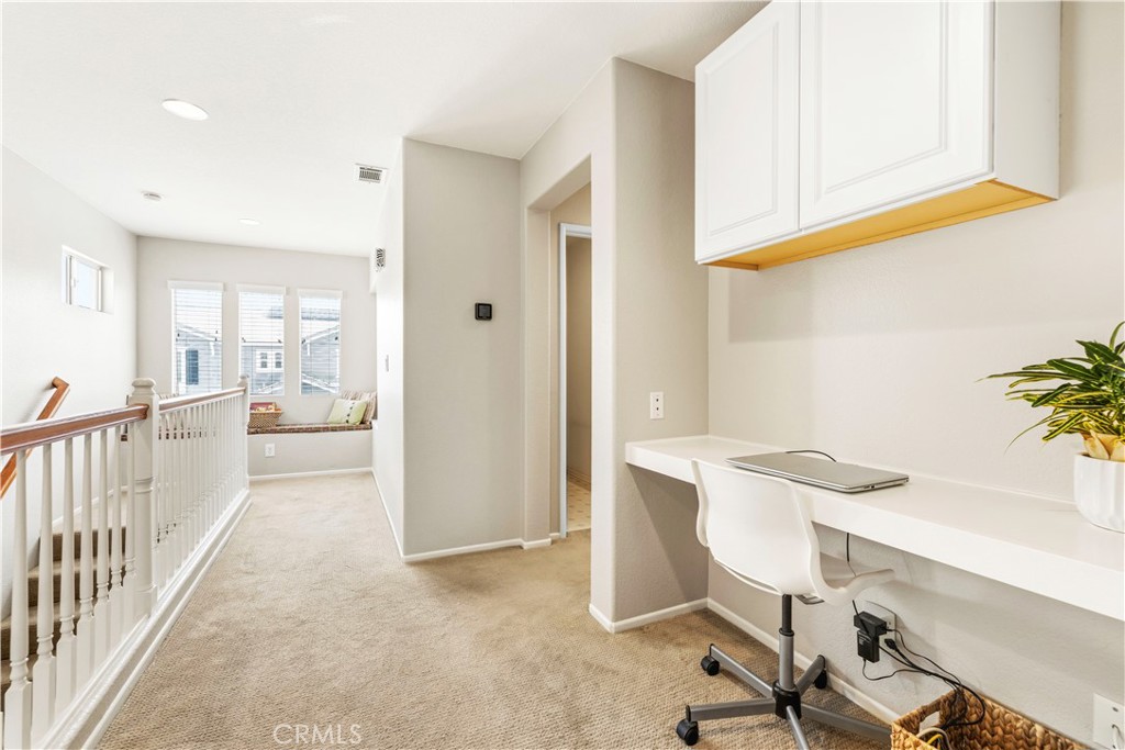 28033 Memory Lane Valencia, CA 91354 - Photo 14 of 37