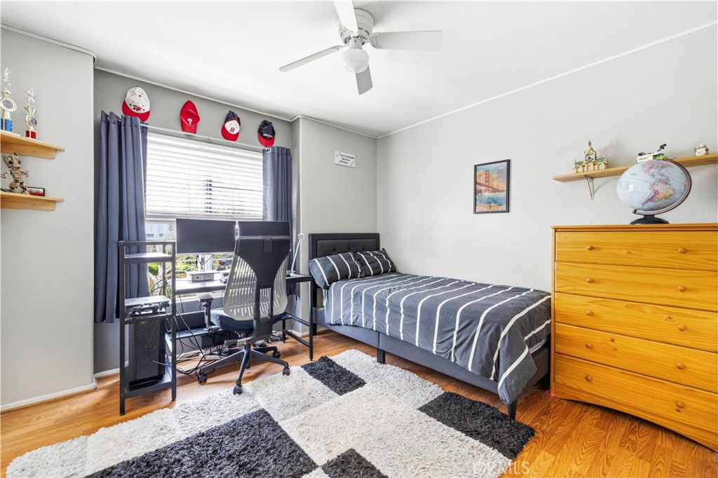 28033 Memory Lane Valencia, CA 91354 - Photo 17 of 37 Bedroom 1