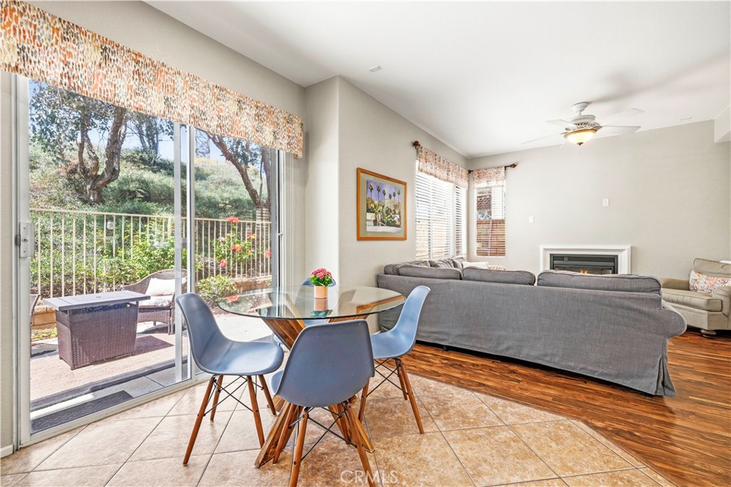 28033 Memory Lane Valencia, CA 91354 - Photo 10 of 37