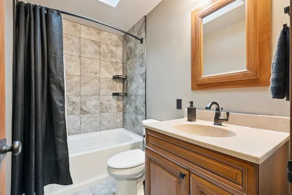 $269,900 | 505 Apple Street, Dickeyville, WI 53808