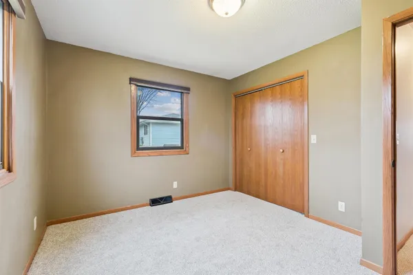 $269,900 | 505 Apple Street, Dickeyville, WI 53808