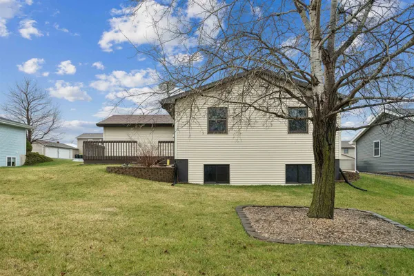 $269,900 | 505 Apple Street, Dickeyville, WI 53808