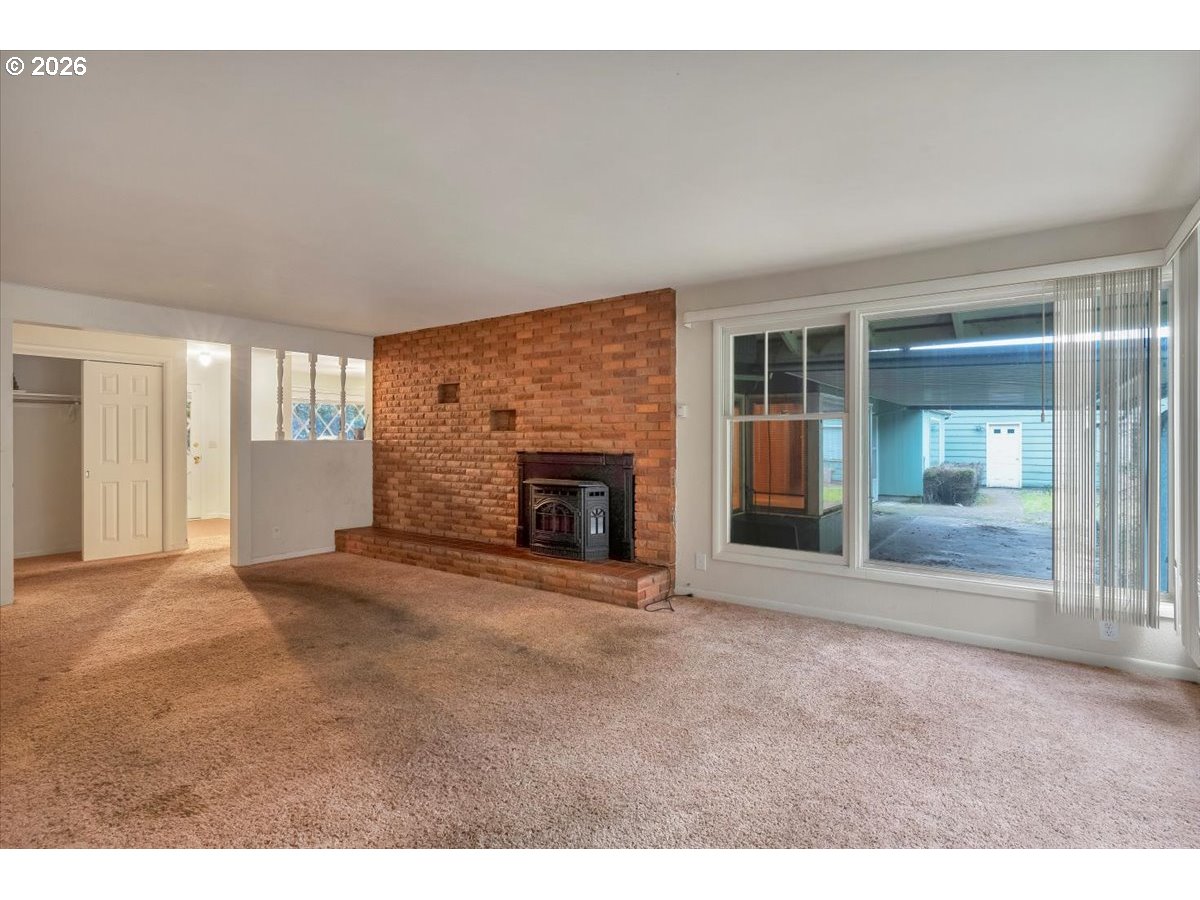 112 Northeast Green Court Albany, OR 97321 - Photo 28 of 46