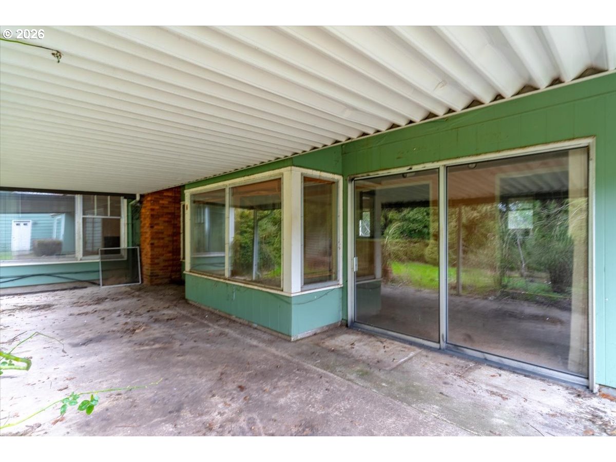 112 Northeast Green Court Albany, OR 97321 - Photo 42 of 46