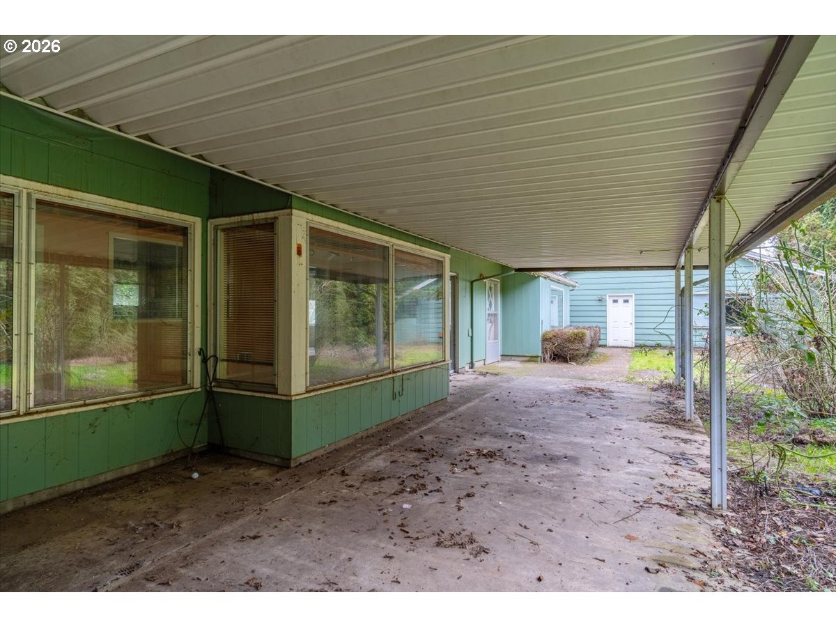 112 Northeast Green Court Albany, OR 97321 - Photo 43 of 46