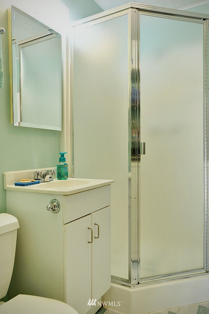 630 217th Street Southwest Bothell, WA 98021 - Photo 17 of 21
