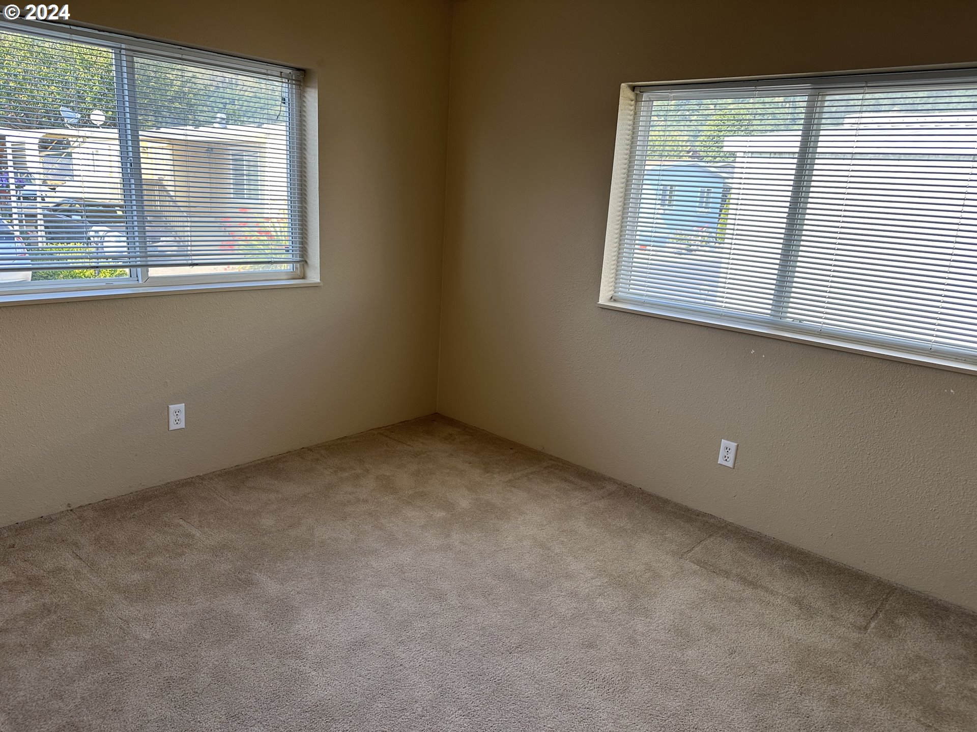 15889 Sunset Strip, Unit 53 Brookings, OR 97415 - Photo 9 of 14 Bedroom