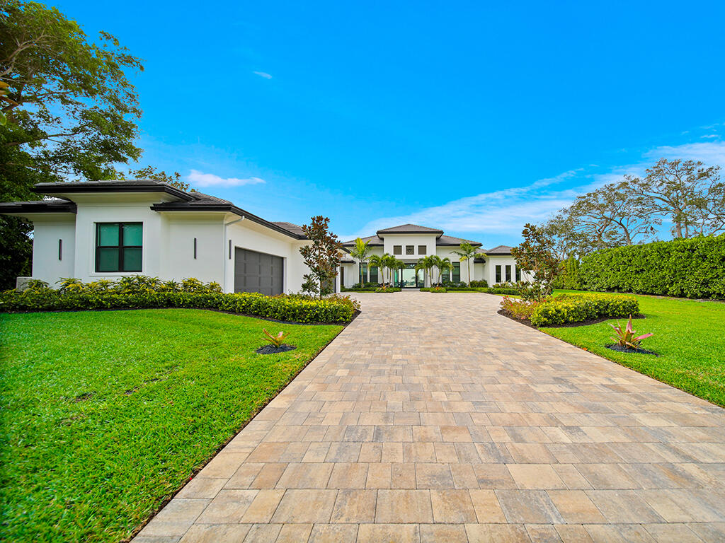81 South River Road Stuart, FL 34996 - Photo 6 of 78 front1web
