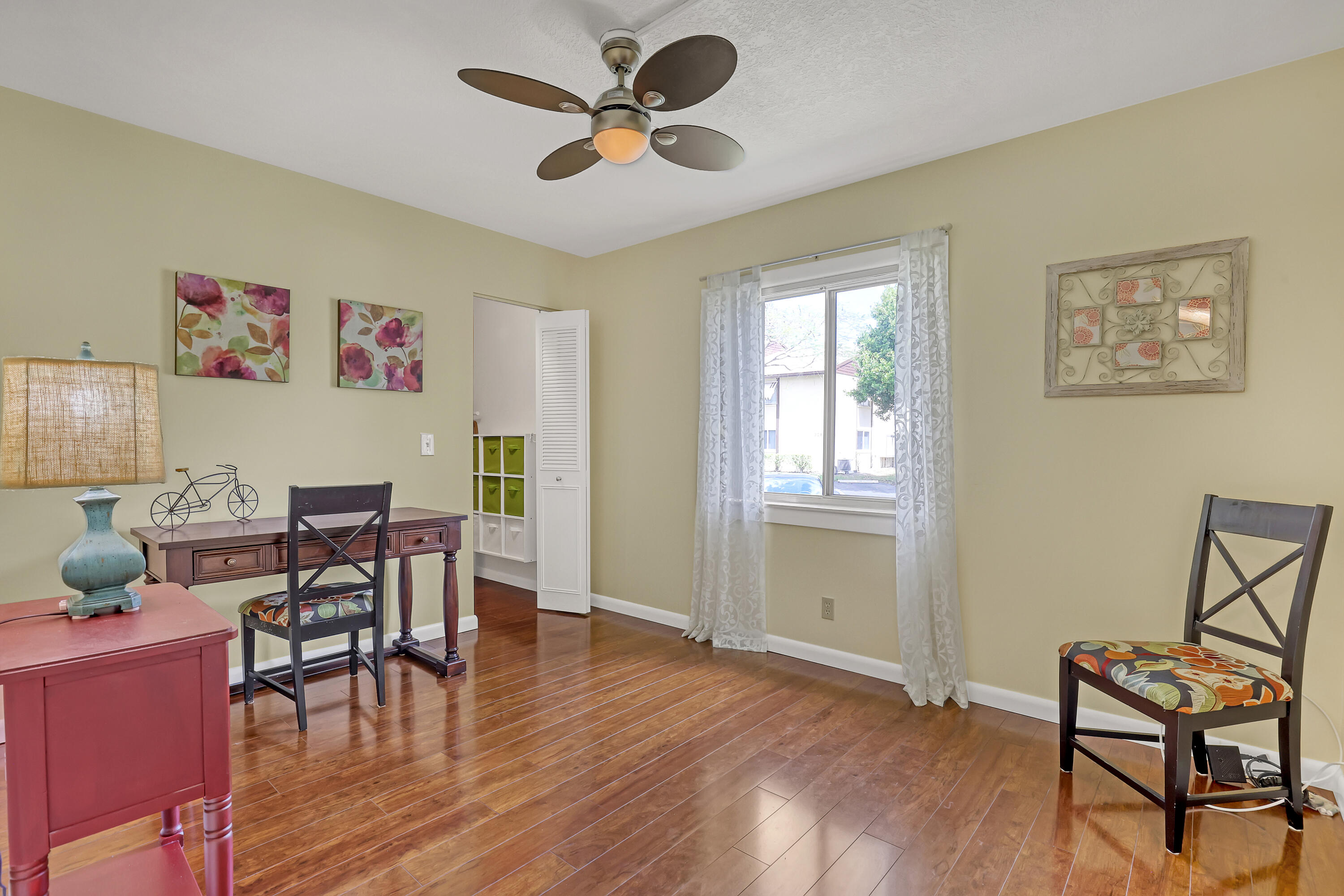 339 Pine Ridge Circle, Unit D1 Greenacres, FL 33463 - Photo 22 of 56 339 Pine Ridge #D1 (24)