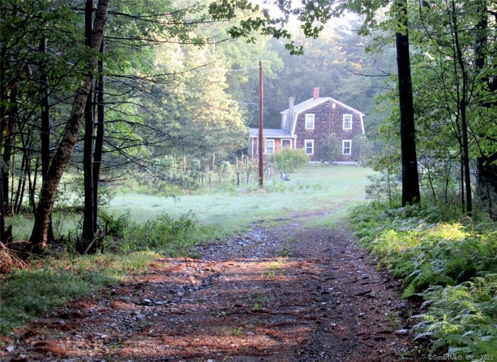 241 Mason Hill Road Killingly, CT 06241 - Photo 1 of 1