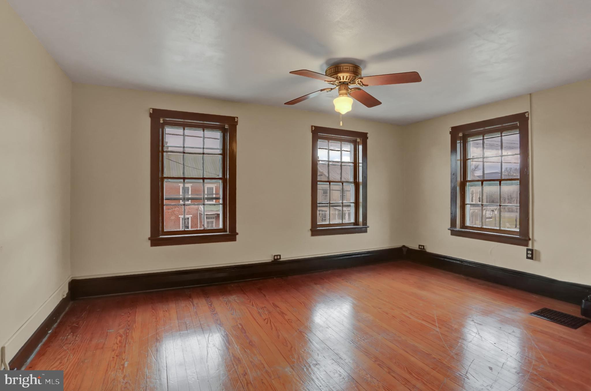 225 Old Rte 30 Biglerville, PA 17307 - Photo 24 of 53 Gallery Image 24