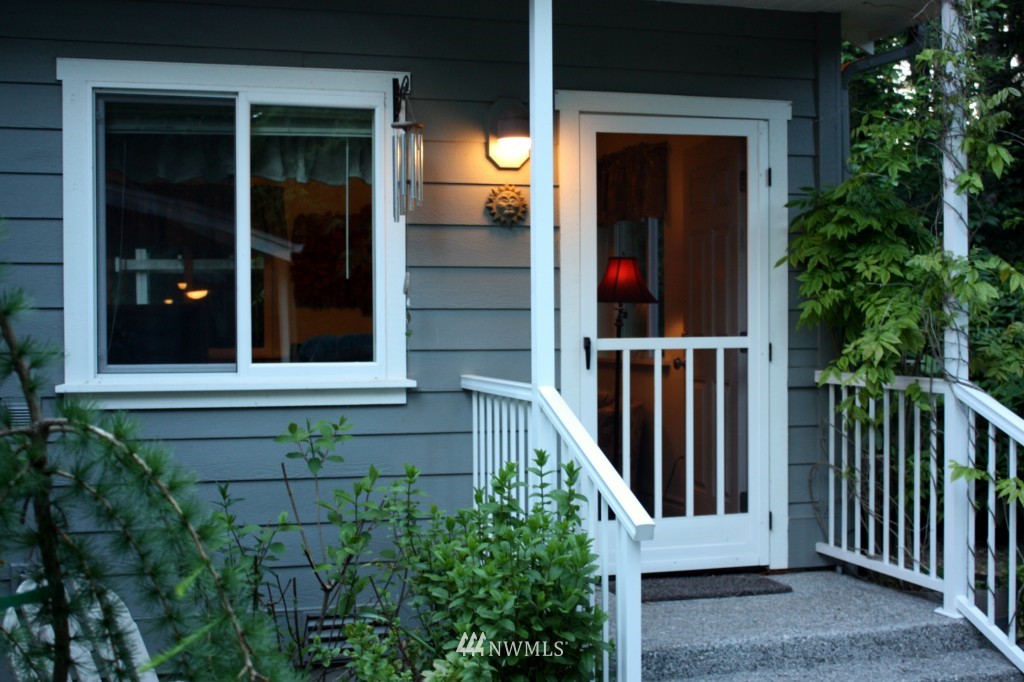 260 South Saylor Road Camano Island, WA 98282 - Photo 14 of 23 Gallery Image 14