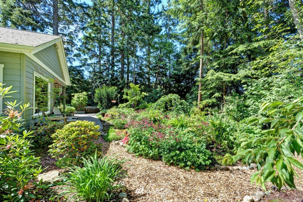 260 South Saylor Road Camano Island, WA 98282 - Photo 23 of 23 Gallery Image 23