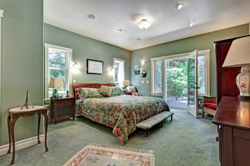 260 South Saylor Road Camano Island, WA 98282 - Photo 6 of 23 Gallery Image 6