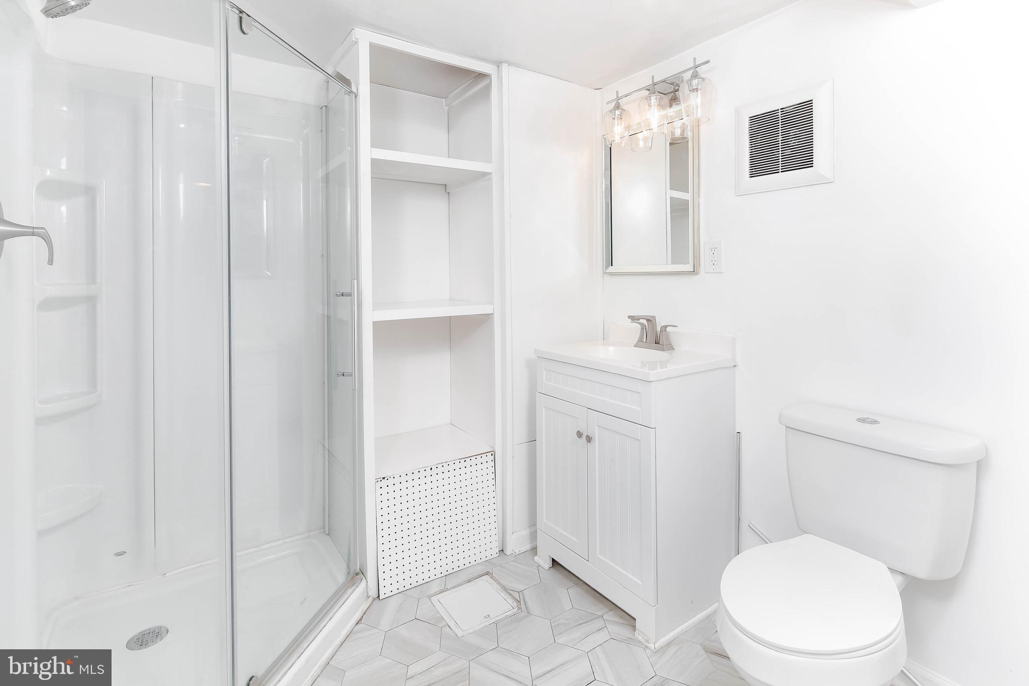 1650 Roundhill Road Baltimore, MD 21218 - Photo 22 of 30