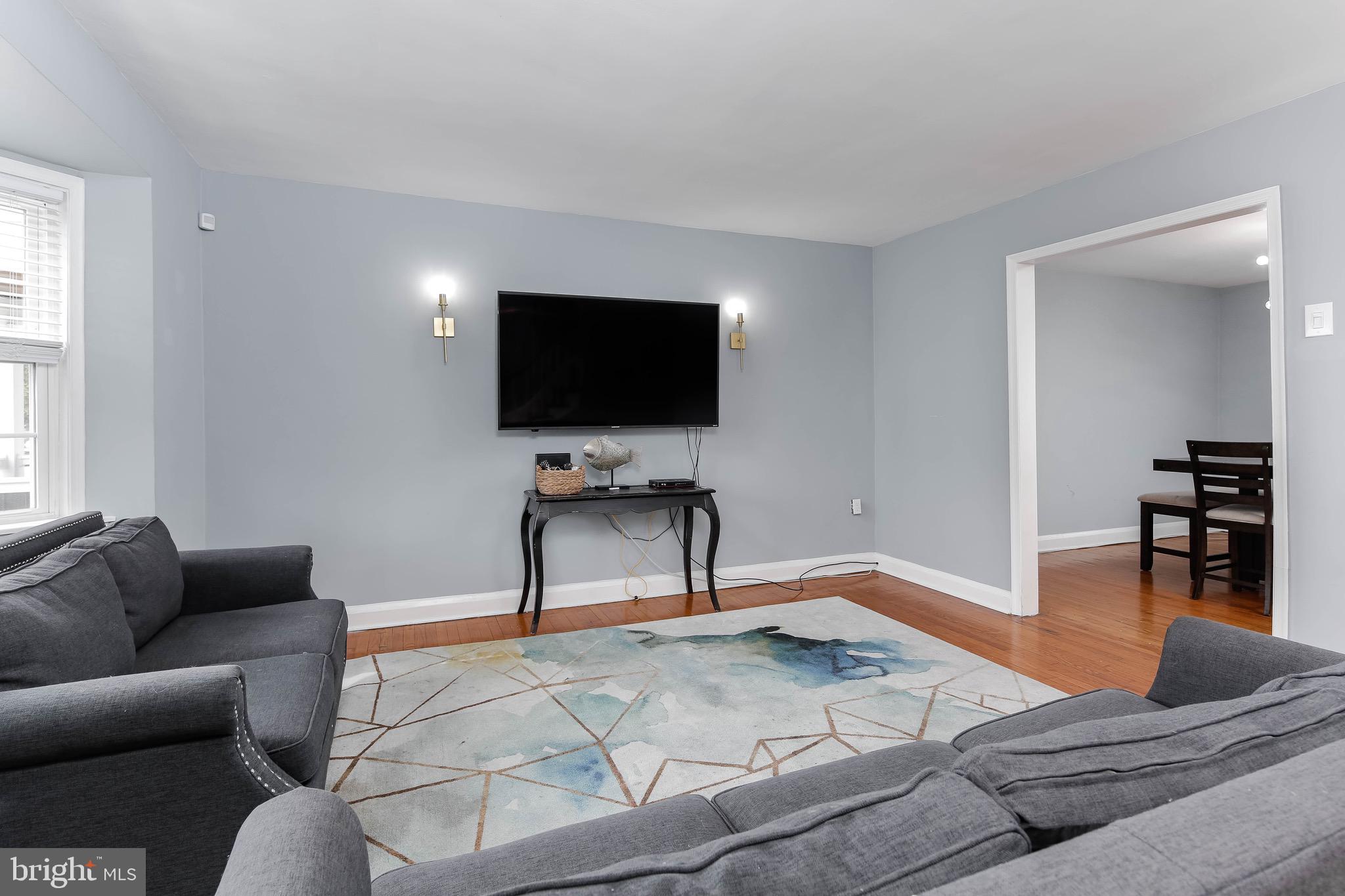 1650 Roundhill Road Baltimore, MD 21218 - Photo 5 of 30