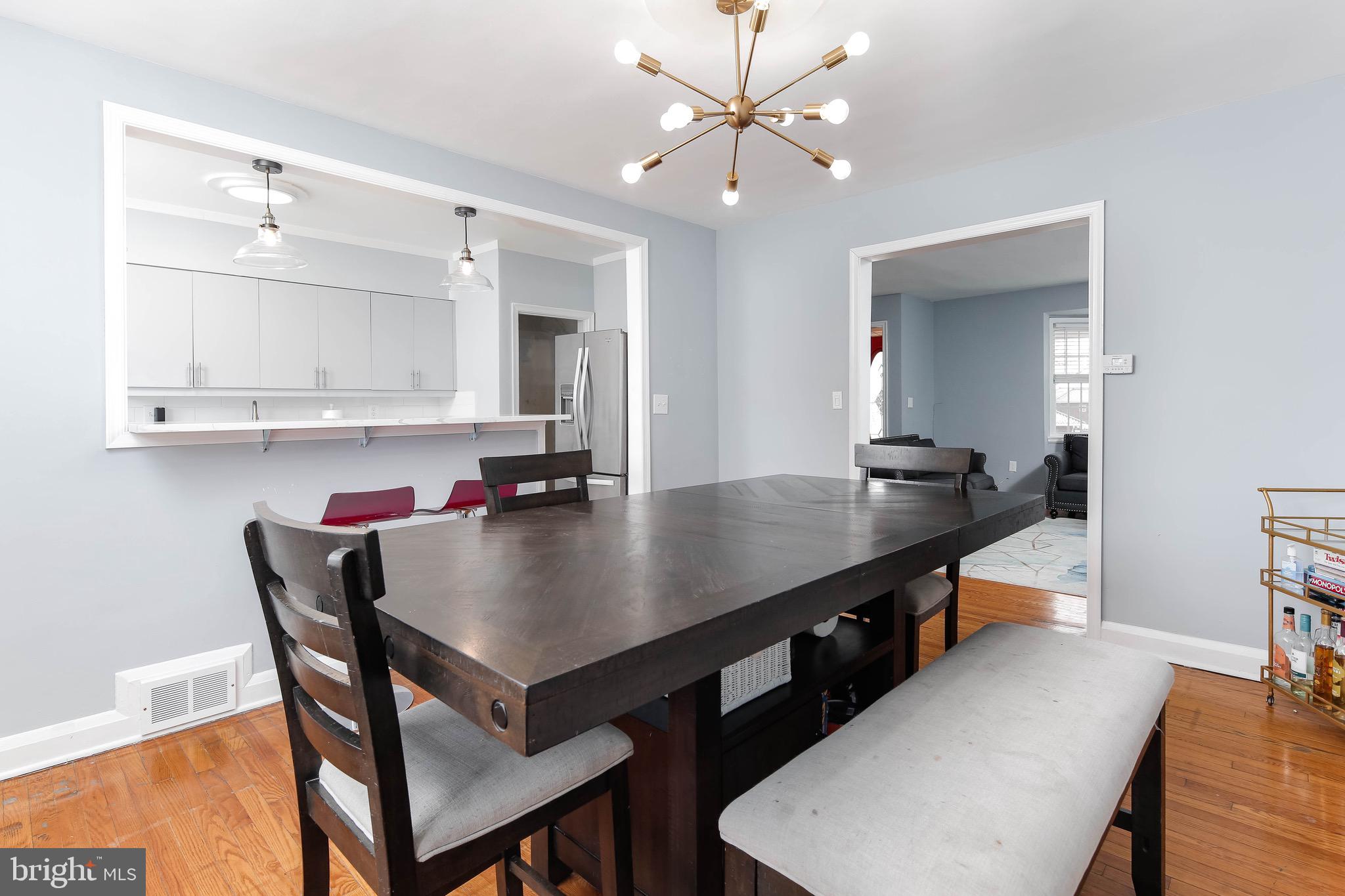 1650 Roundhill Road Baltimore, MD 21218 - Photo 10 of 30