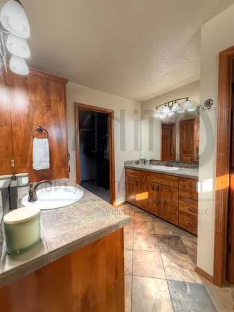 $5,200 | 1008 North River Ridge Boulevard, Spokane, WA 99224