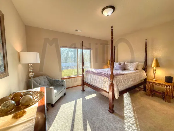 $5,200 | 1008 North River Ridge Boulevard, Spokane, WA 99224