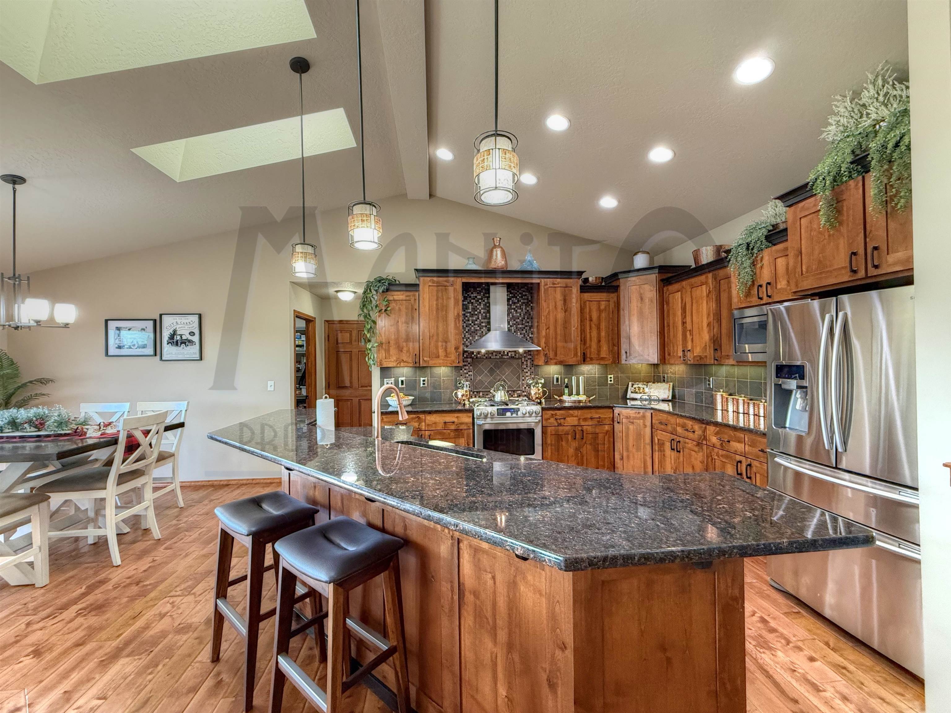 1008 North River Ridge Boulevard Spokane, WA 99224 - Photo 4 of 34